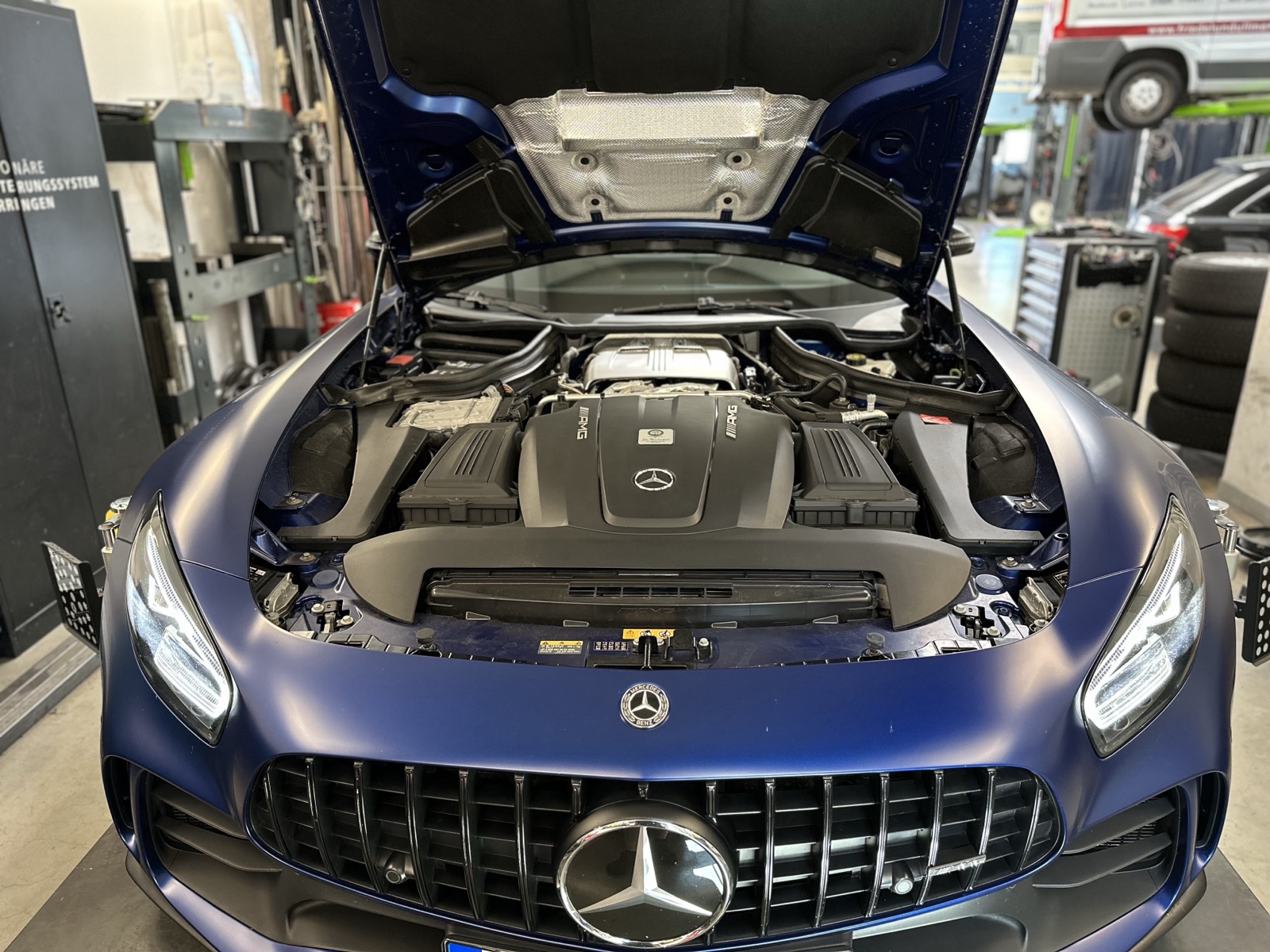 Mercedes AMG in der Werkstatt von KS Cartec