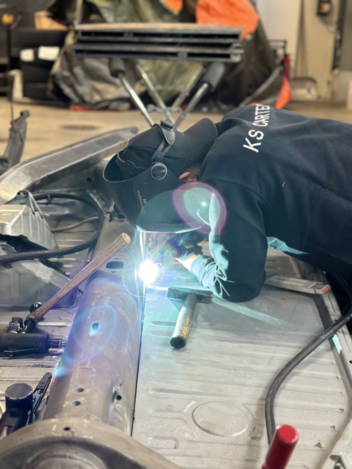 Schweißarbeiten bei KS Cartec